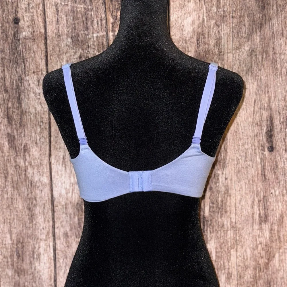 Victoria’s Secret Purple Body By Victoria Lined Demi Convertible Strap Bra 💜